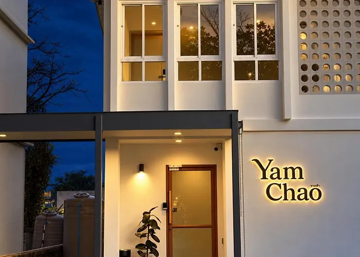 Yam Chao Hometel *